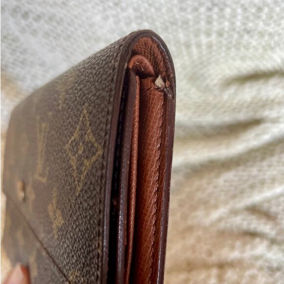 Louis Vuitton International Wallet Porte Tresor Monogram Canvas Trifold 0074 - Picture 4 of 14